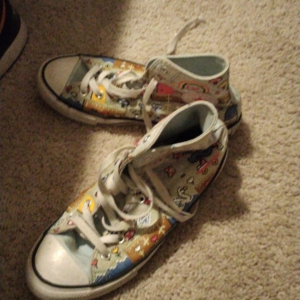 Shoes - Picture 2 of 2